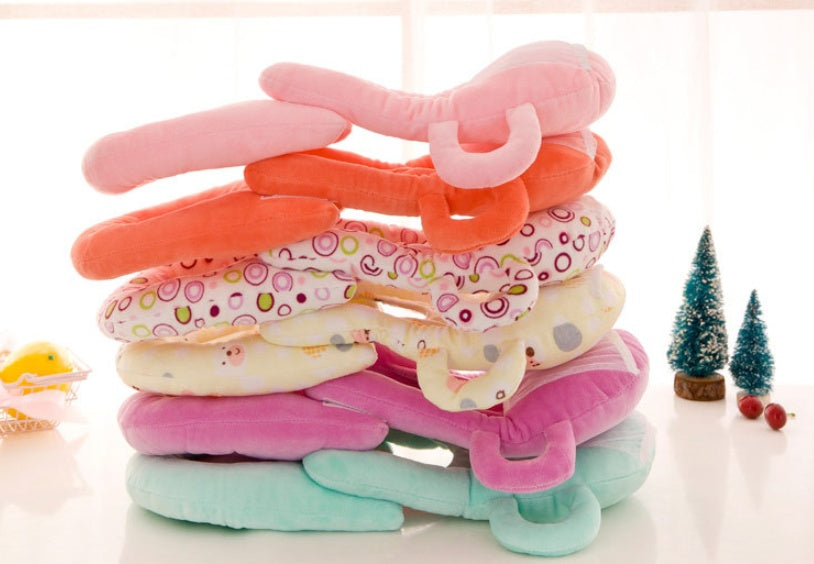 Plush Confinement Baby Feeding Pillow